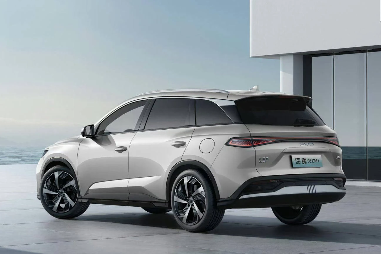 BYD Sea Lion 05 będzie sprzedawany jako hybryda plug-in