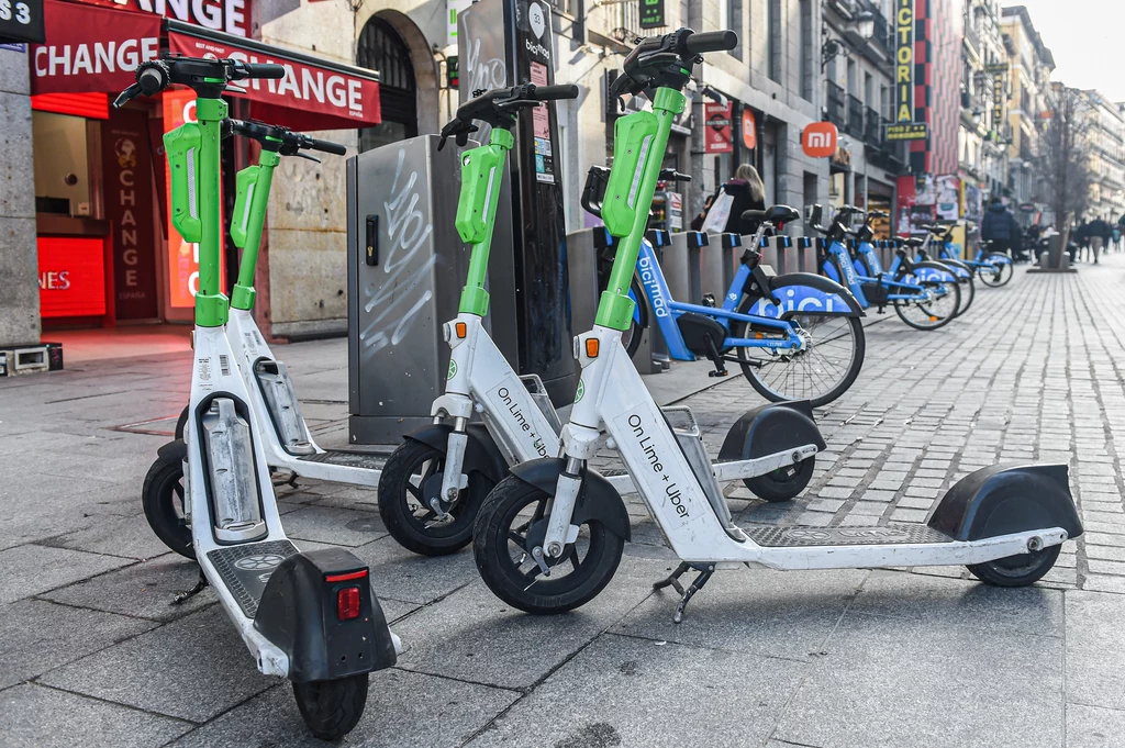 Kolejne miasto rezygnuje z elektrycznych hulajnóg. Chodzi o bezpieczeństwo 