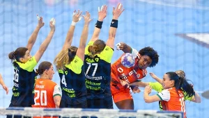 Twarda walka o Superpuchar Polski kobiet w piłce ręcznej