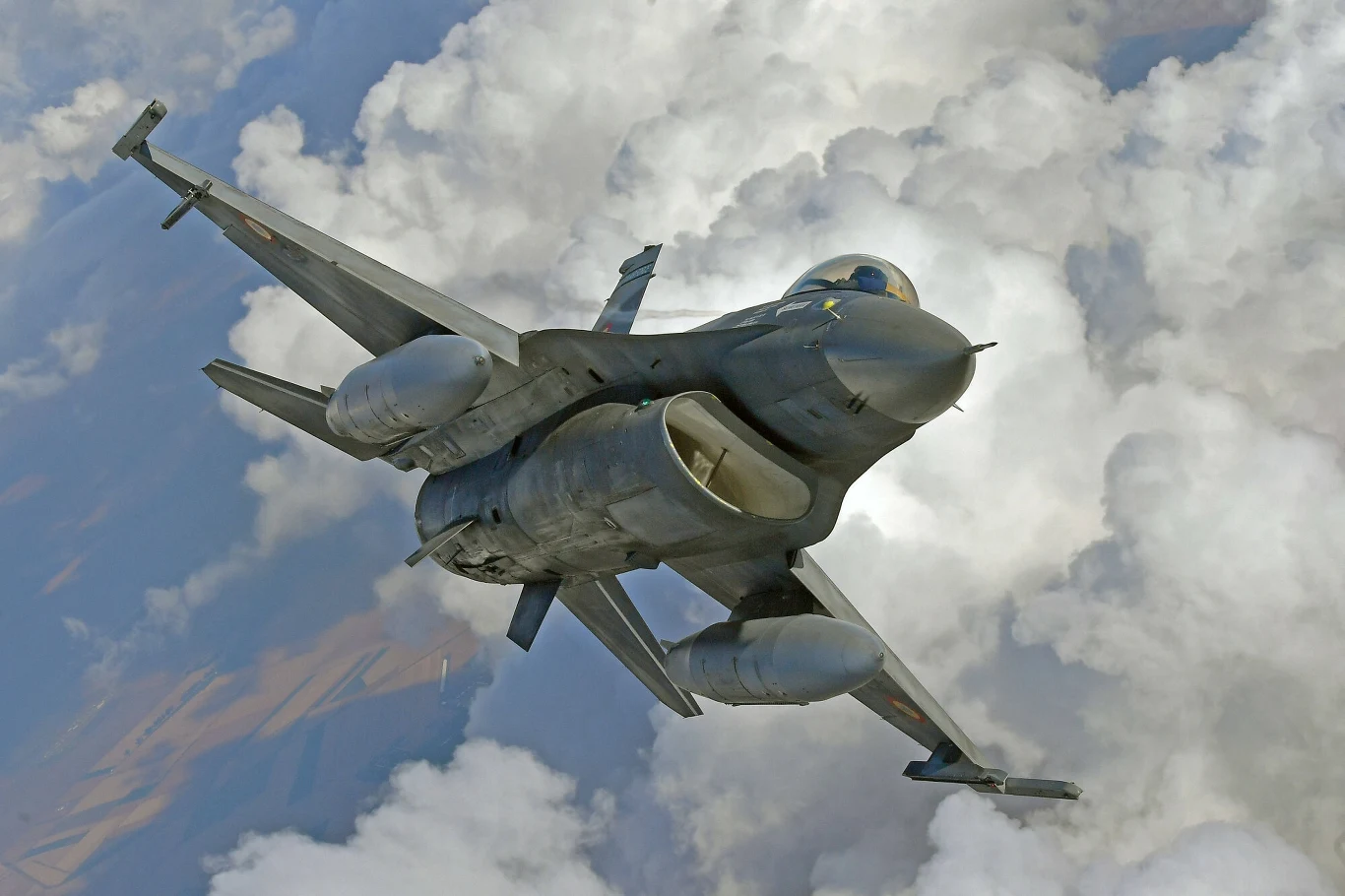 Rumunia poderwała samoloty F16 Rumunia poderwała samoloty F16