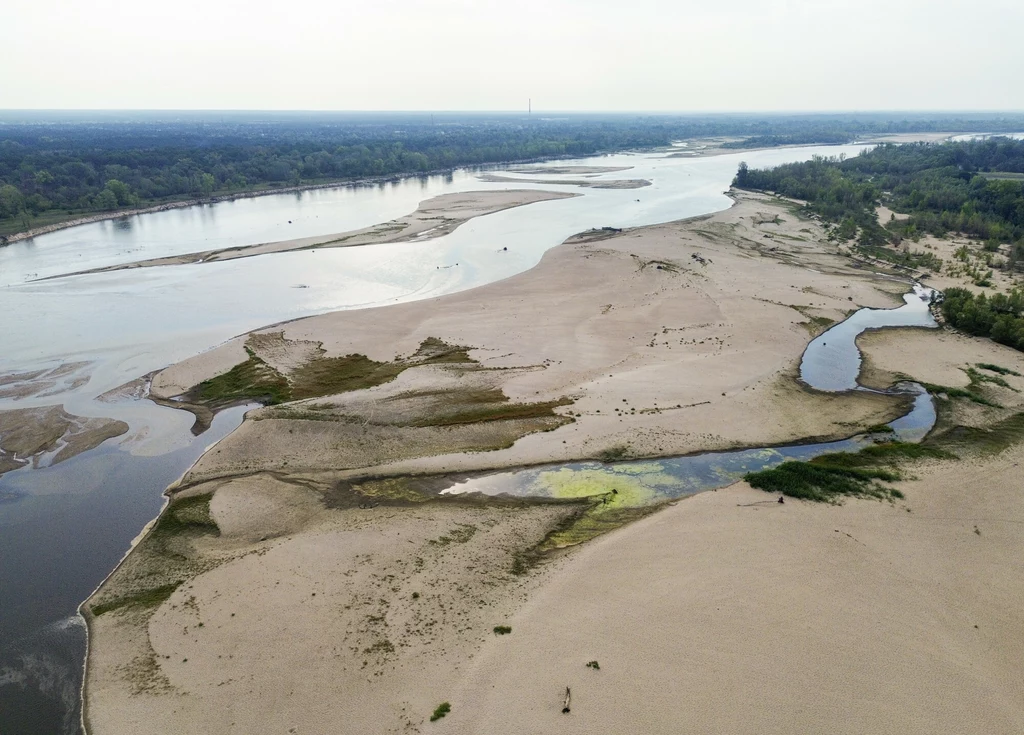 Ustanowiono nowy rekord stanu wody w Wiśle. IMGW alarmuje o niepokojącym trendzie