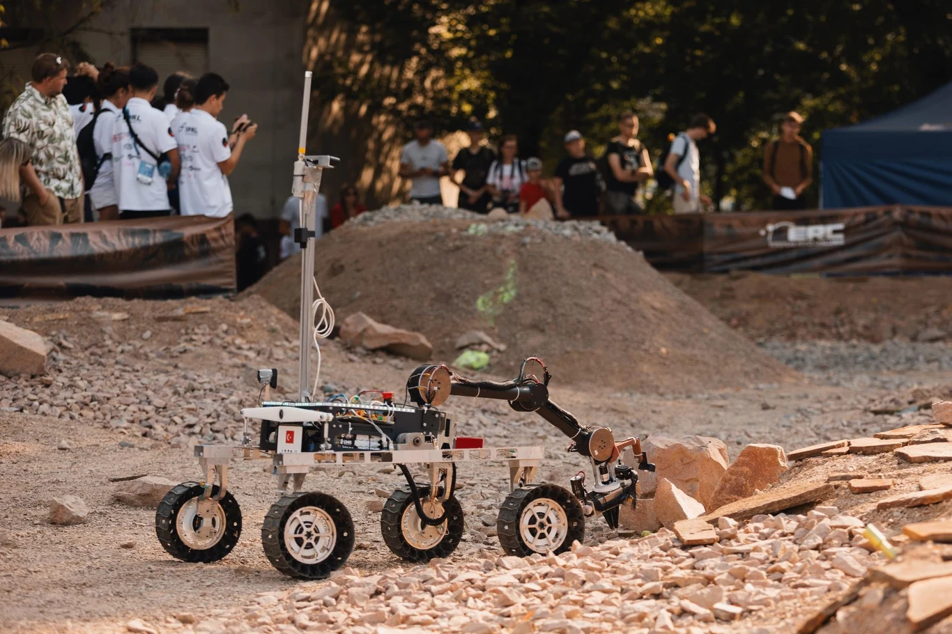 Finał ERC w Krakowie. Kto wygrał zawody łazików marsjańskich w AGH? Finał ERC w Krakowie. Kto wygrał zawody łazików marsjańskich w AGH?