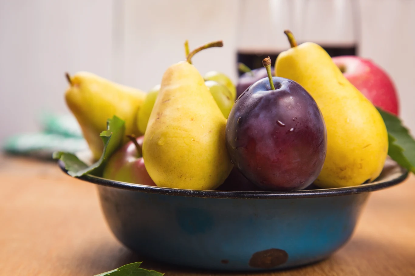 Jakie owoce warto jeść jesienią? Jakie owoce warto jeść jesienią?