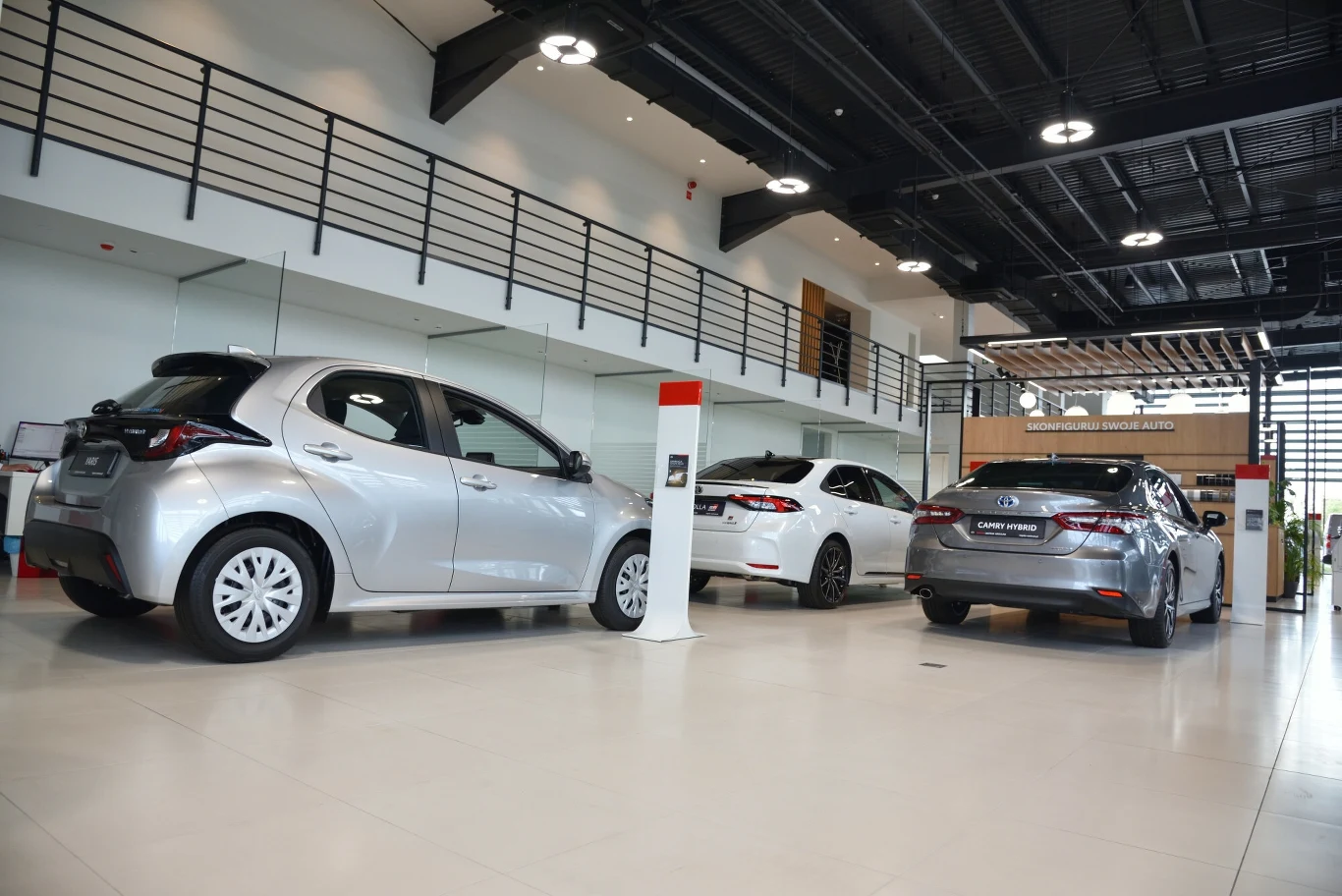 Jak CAFE wpłynie na ceny nowych samochodów od 2025 roku? Toyota ostrzega, że mogą podrożeć nawet o 20 tys. zł Jak CAFE wpłynie na ceny nowych samochodów od 2025 roku? Toyota ostrzega, że mogą podrożeć nawet o 20 tys. zł