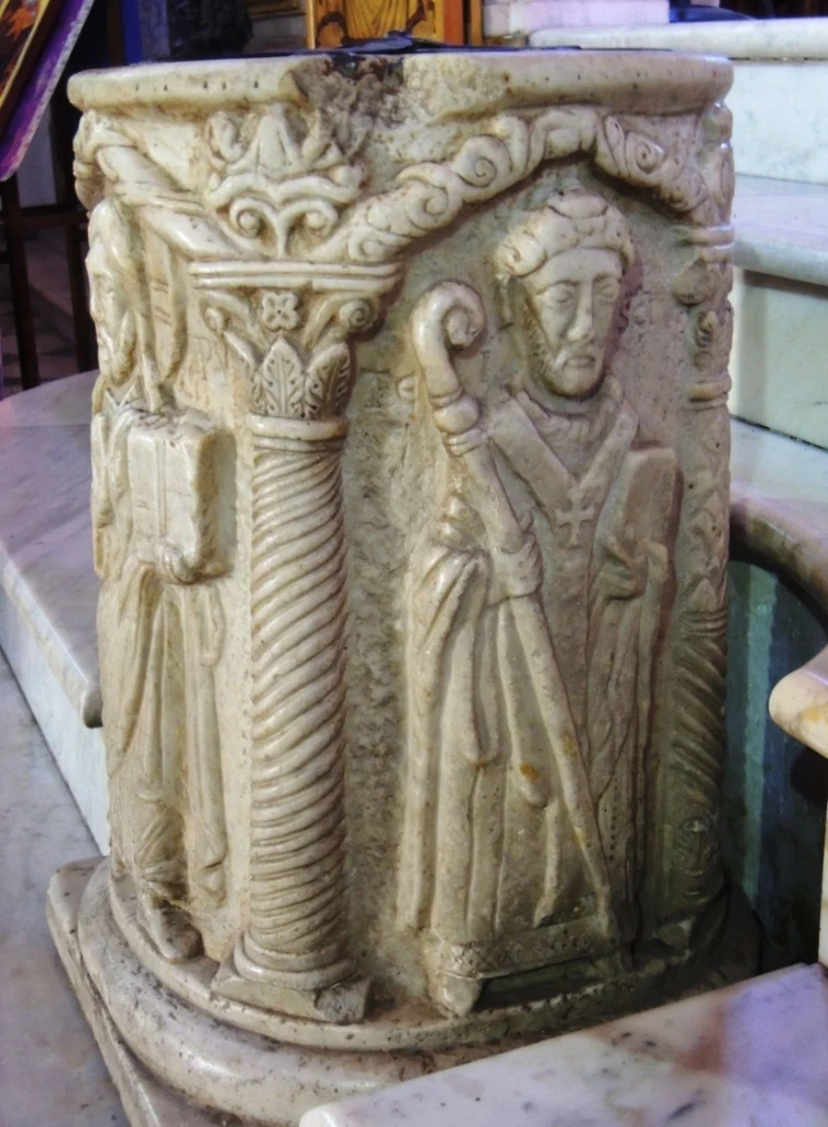 Najstarszy znany wizerunek św. Wojciecha, relief z XI lub XII w. na studzience w kościele św. Bartłomieja na Wyspie Tyberyjskiej w Rzymie