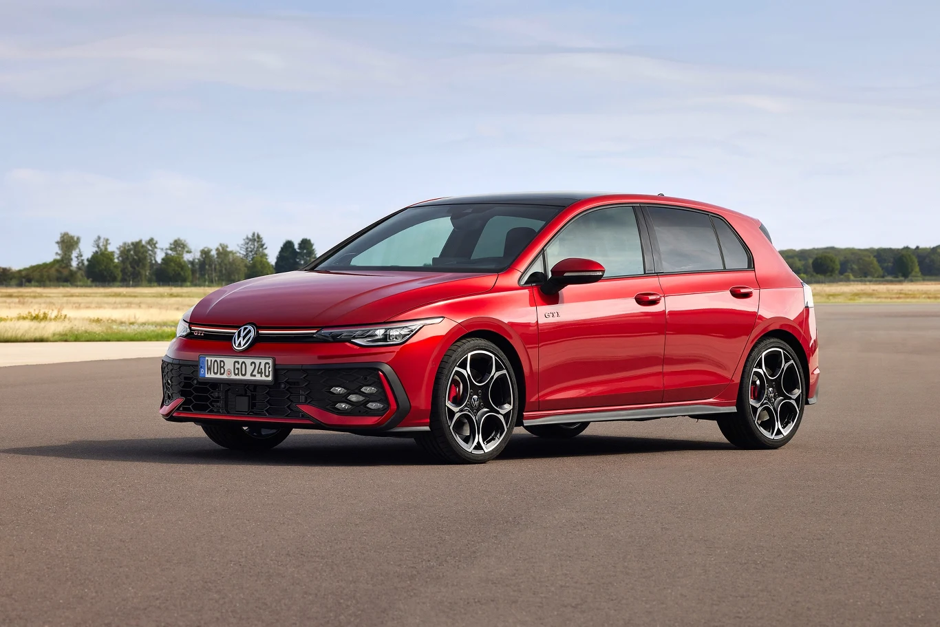 Volkswagen Golf GTI po face liftingu.