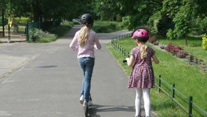 Ponad 7,6 tys. dzieci otrzymuje dodatek dla sieroty zupełnej z KRUS. Zdjęcie ilustracyjne. 