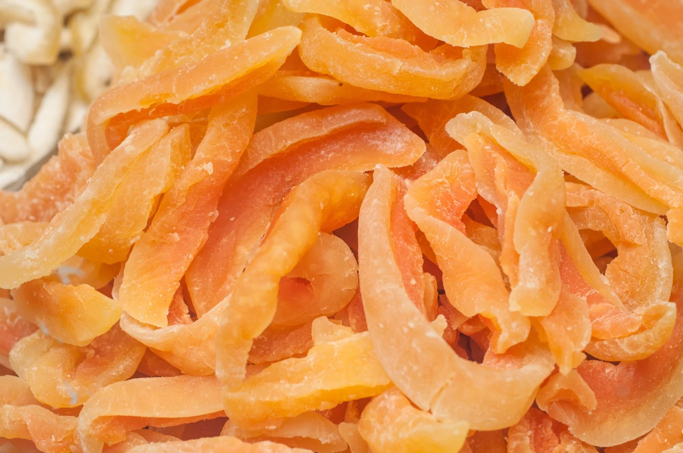 Melon kantalupa znajdziesz w sklepie też w wersji suszonej Melon kantalupa znajdziesz w sklepie też w wersji suszonej