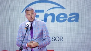 PKOl traci sponsorów. Decyzje zapadły, kolejne firmy rezygnują ze współpracy