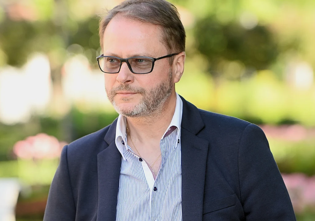 Artur Żmijewski