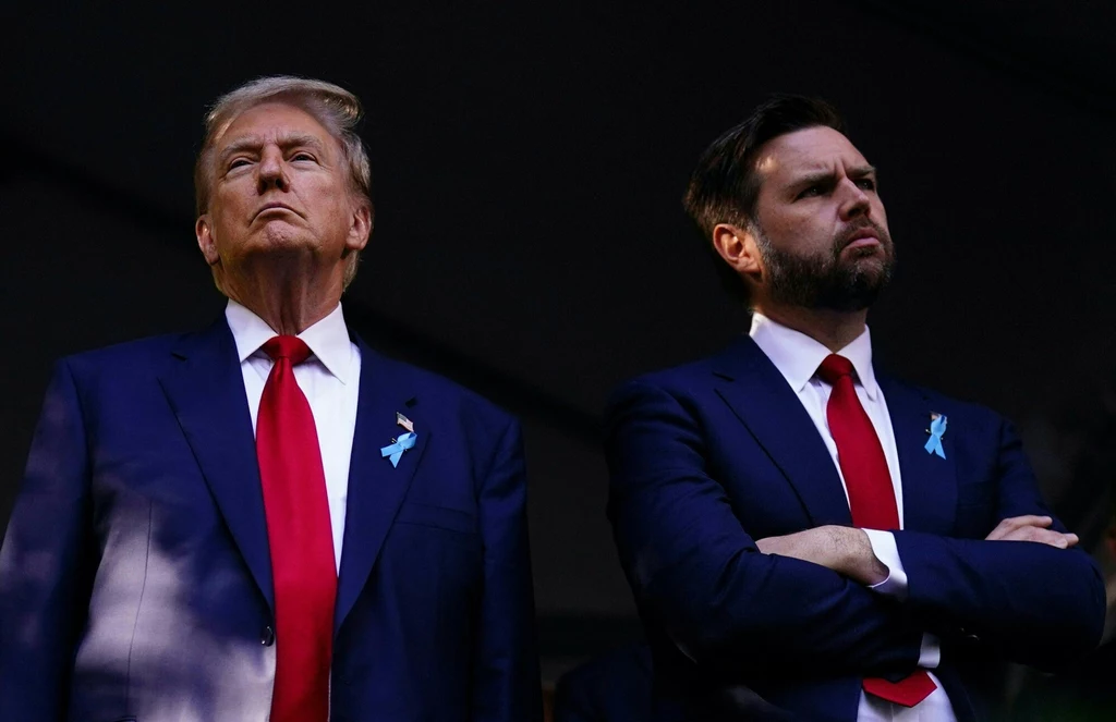 Donald Trump i J.D. Vance Donald Trump i J.D. Vance