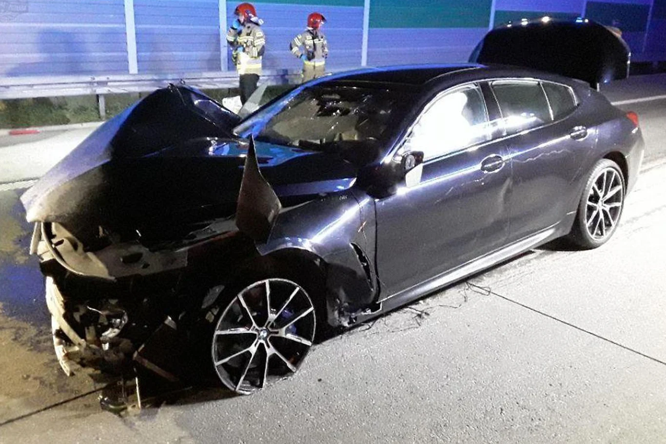 Świadkowie twierdzą, że to Kia zajechała drogę BMW. Fundacja reprezentująca żonę Sebastiana M. pozwała portale internetowe. Powodem ma być oczernianie rodziny mężczyzny.