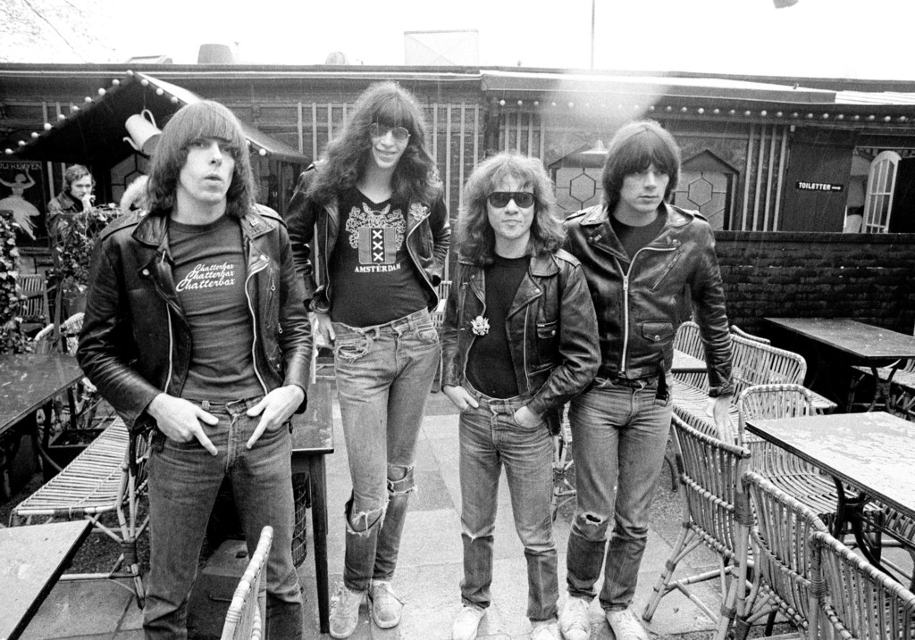 Ramones w ramoneskach w Kopenhadze w 1977 r. - od lewej: Johnny, Joey, Tommy i Dee Dee