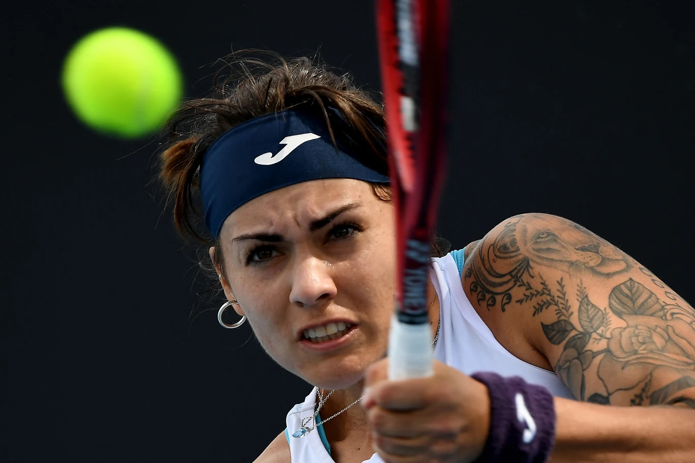 Aliona Bolsova (na zdjęciu) i Katarzyna Kawa awansowały do finału turnieju WTA 125 w Bukareszcie