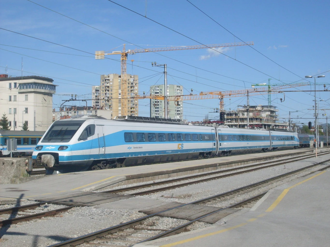  Pociąg ETR460 Pendolino w służbie kolei na Słowenii