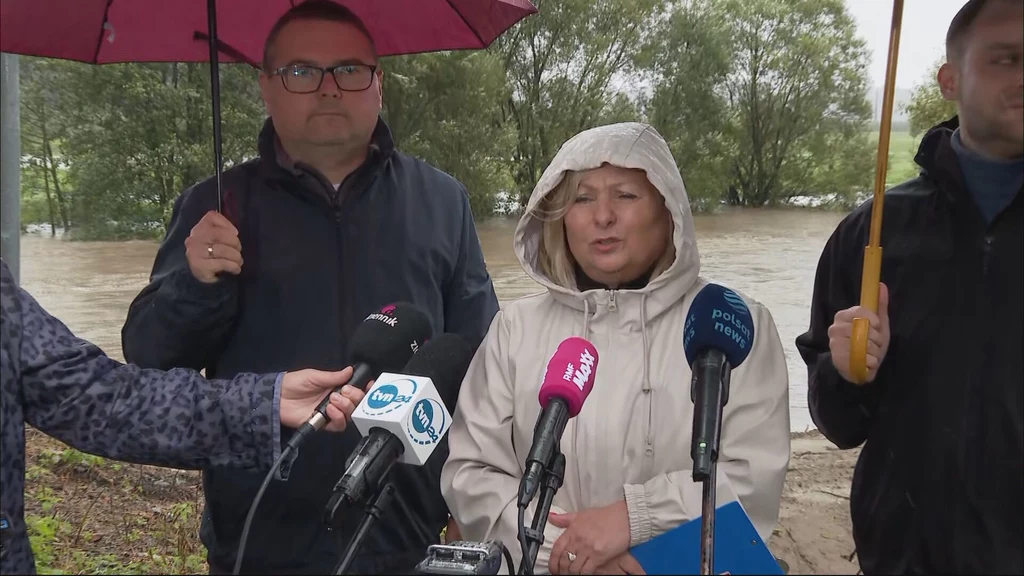 Trudna sytuacja w powiecie kłodzkim. Władze mówią o ewakuacji Trudna sytuacja w powiecie kłodzkim. Władze mówią o ewakuacji
