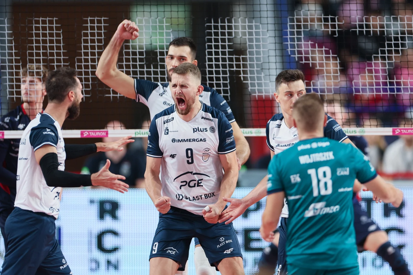Bartłomiej Bołądź (nr 9) był jednym z bohaterów spotkania PGE Projekt Warszawa - ZAKSA Kędzierzyn-Koźle