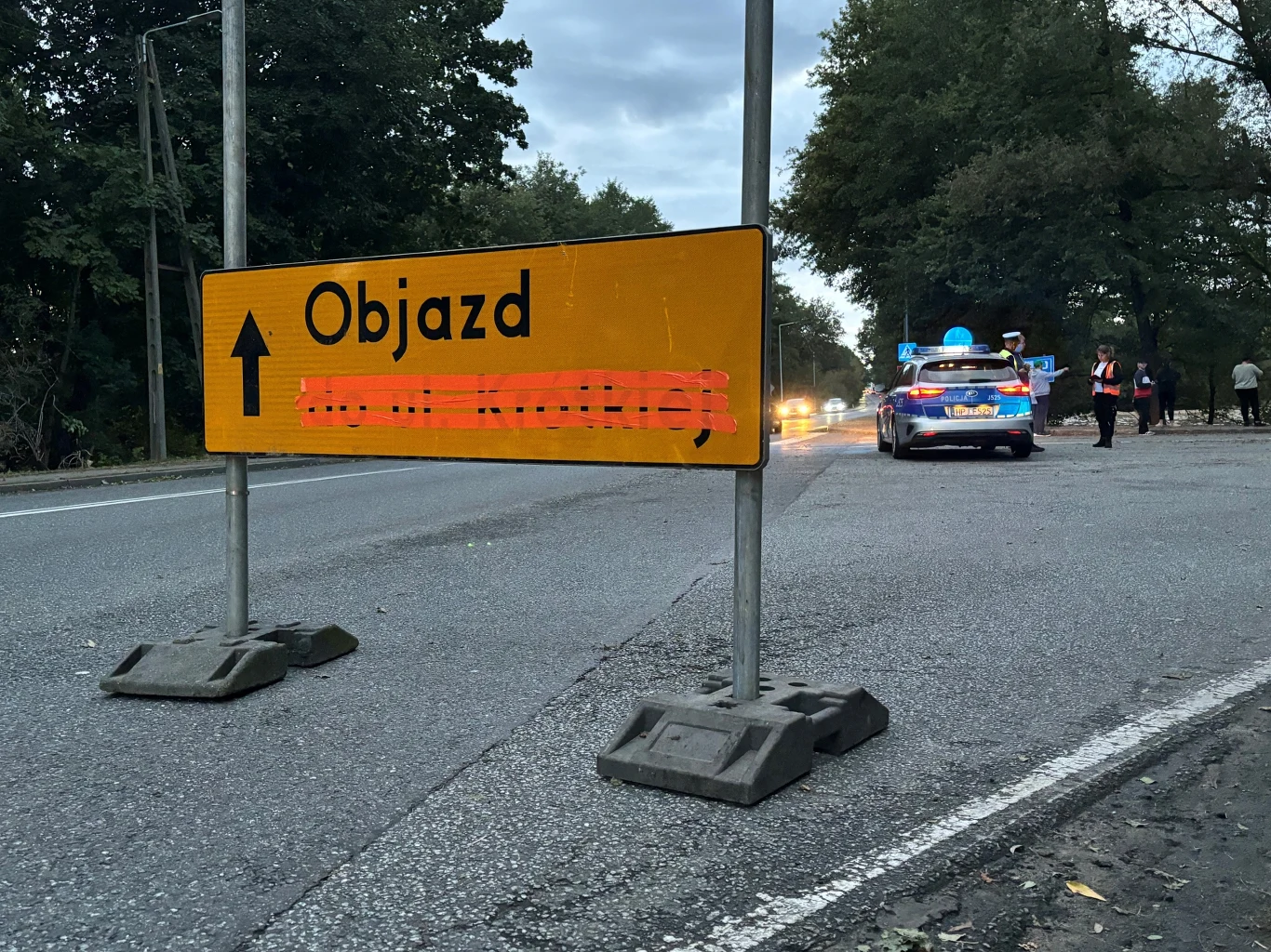 Objazdy i zamknięte drogi. Ta wygląda teraz poruszanie się po południu województwa opolskiego Objazdy i zamknięte drogi. Ta wygląda teraz poruszanie się po południu województwa opolskiego