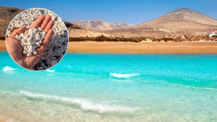 Popcorn Beach w Corralejo na Fuerteventurze to jedna z najpiękniejszych plaż na świecie