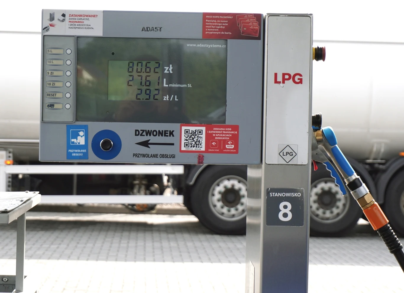 Właścicielom aut na LPG nie straszne ani droższe badania techniczne, ani częstrze przeglądy czy wymiana świec zapłonowych. Jazda na gazie wciąż jest nawet o połowę tańsza niż na benzynie