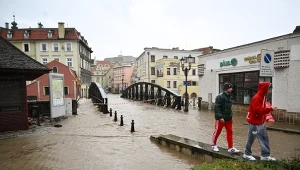 Rząd wprowadził stan klęski żywiołowej. Za odmowę ewakuacją grożą kary 