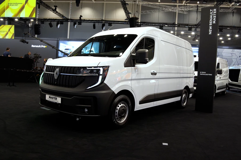 Renault Master zdobywa prestiżową nagrodę na targach IAA Transportation 2024.