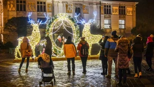 Jakie dekoracje ozdobią Kraków podczas świąt? Całkowity koszt to 1,3 mln zł 