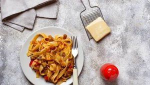 ​Jesienne tagliatelle z bakłażanem. Przepis prosto od sycylijskiej babci