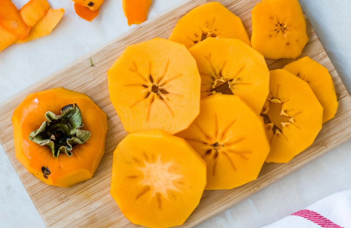 Kaki zawiera dużą ilość magnezu, dzięki czemu zadba o serce