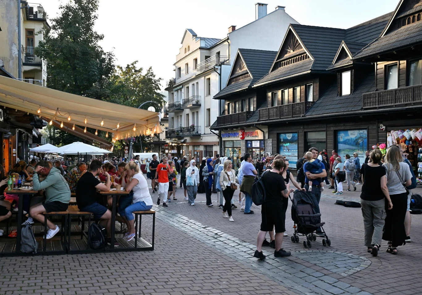 Zakopane wciąż zamierza pobierać opłatę miejscową. Zakopane wciąż zamierza pobierać opłatę miejscową.