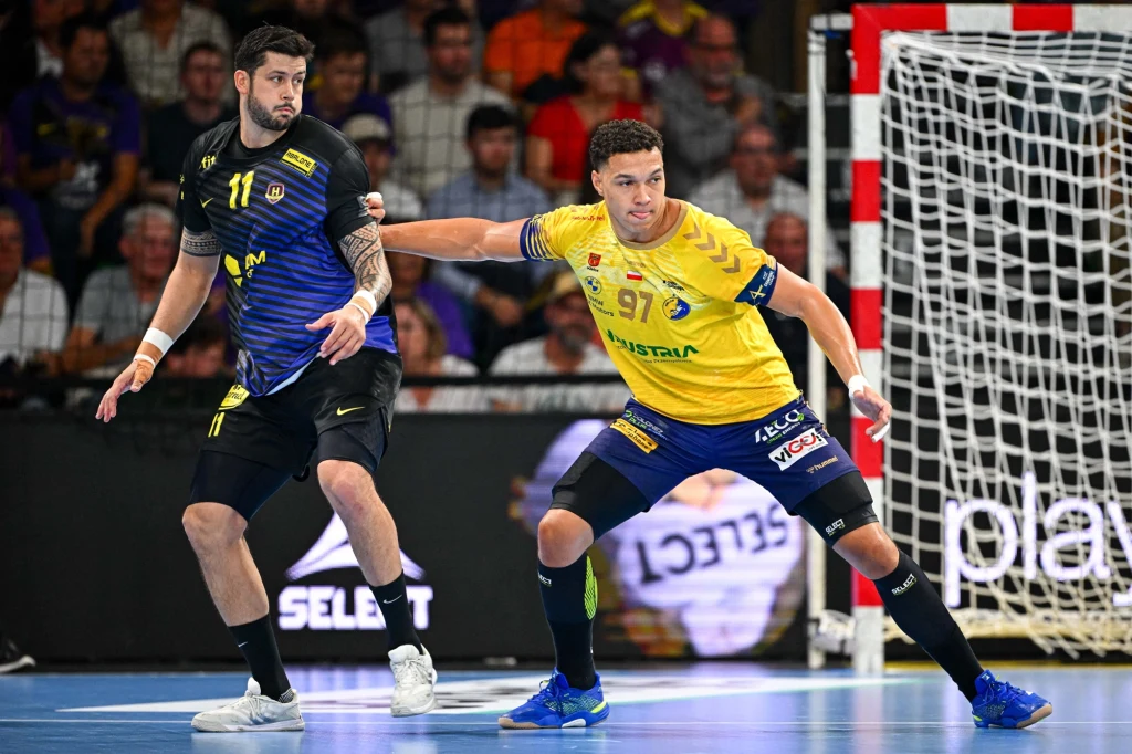 Nicolas Tournat i Theo Monar - oba latem... zamienili się klubami. Pierwszy gra teraz w Nantes, drugi - w Kielcach