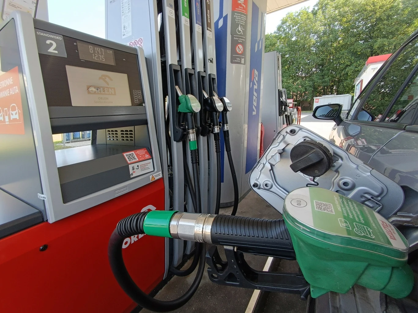 Orlen ogłosił specjalne rabaty na paliwo. Obejmie regiony poszkodowane powodzią Orlen ogłosił specjalne rabaty na paliwo. Obejmie regiony poszkodowane powodzią