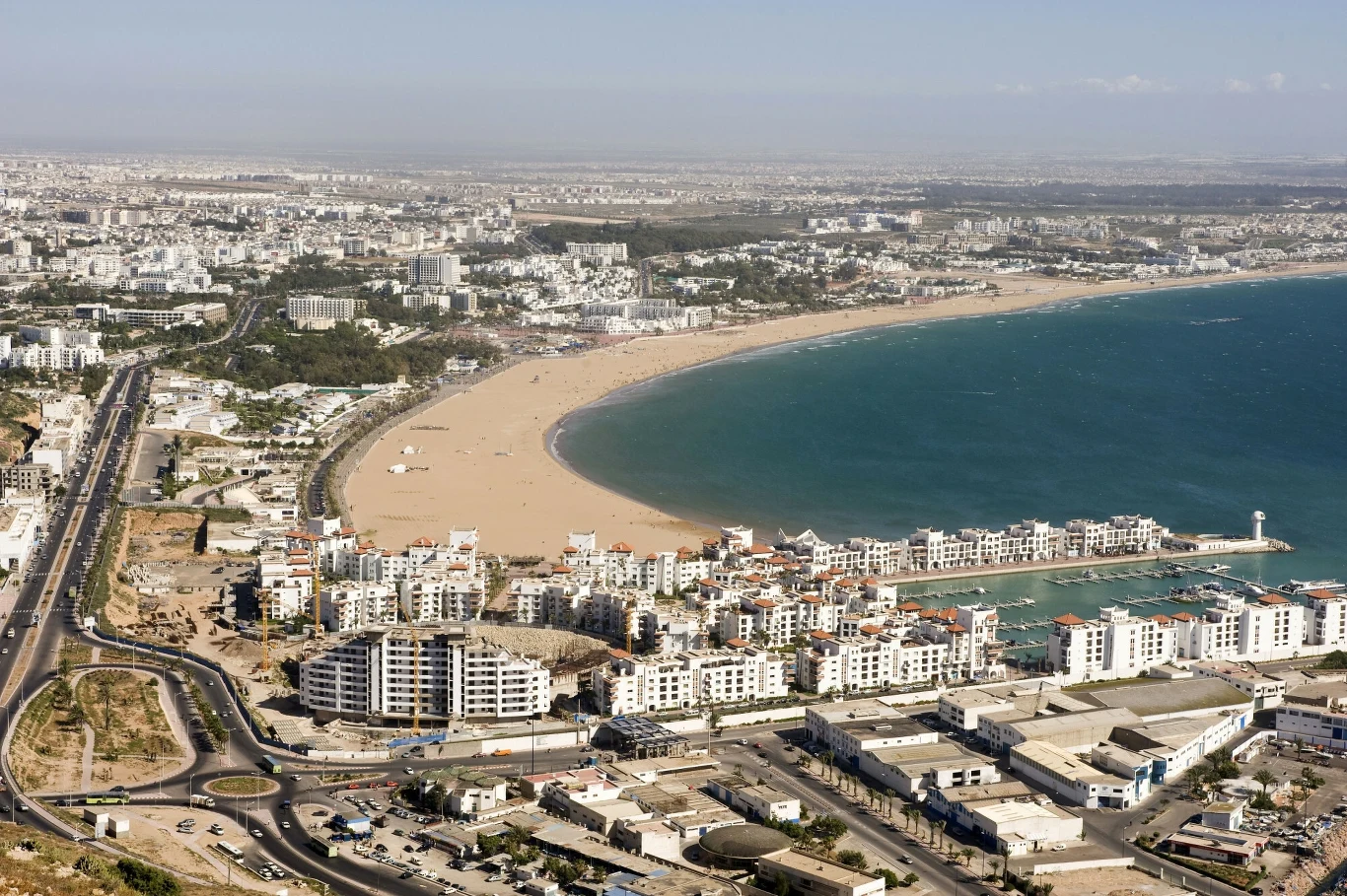 Jesienne wakacje w Maroko na pewno będą udane. Atrakcji nie brakuje, a ceny są niższe, niż na Kanarach i w Egipcie Jesienne wakacje w Maroko na pewno będą udane. Atrakcji nie brakuje, a ceny są niższe, niż na Kanarach i w Egipcie