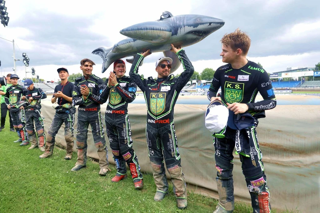 ROW Rybnik cieszy się ze zwycięstwa