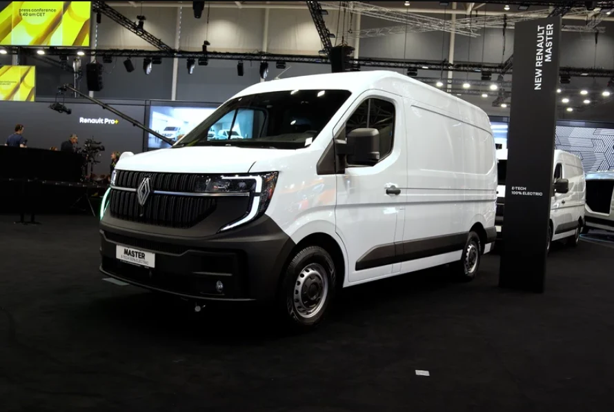 Renault Master zdobyło nagrodę IVOTY.
