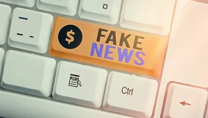 Fake newsy, deep fake’i i dezinformacja stanowią coraz większe zagrożenie 