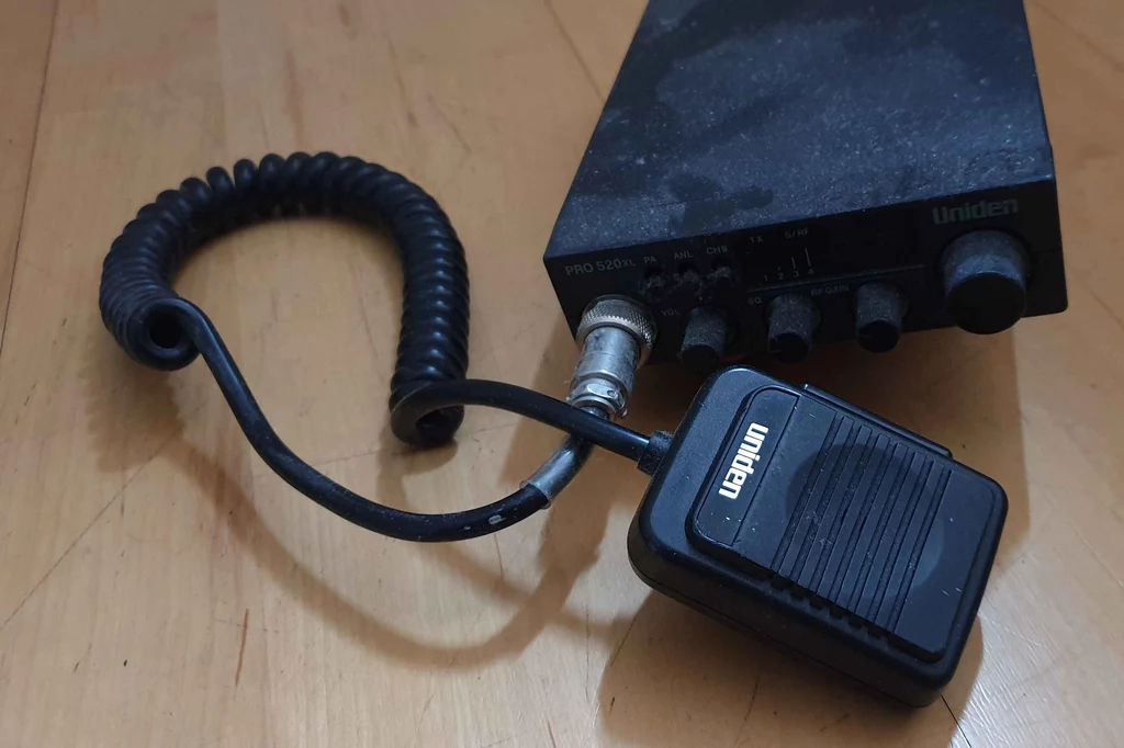 Jak ustawić CB Radio w samochodzie? 