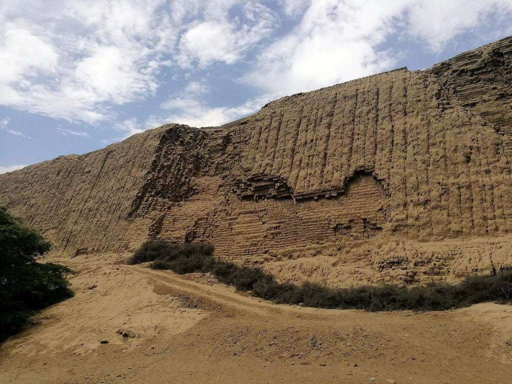 Budowiczowie świątyni Huaca del Sol przetrwali znacznie dłużej niż sądziliśmy