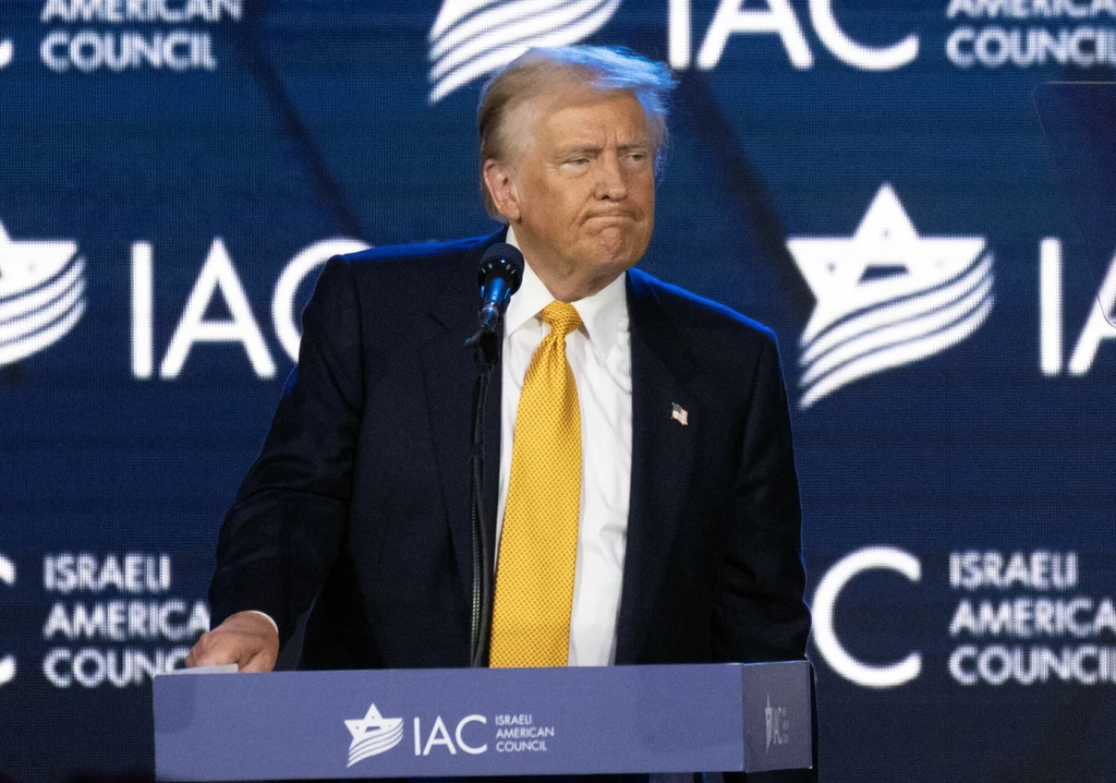 Donald Trump na spotkaniu z amerykańsko-izraelską Radą Biznesu Donald Trump na spotkaniu z amerykańsko-izraelską Radą Biznesu