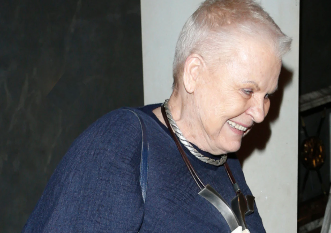 Elżbieta Dzikowska Elżbieta Dzikowska