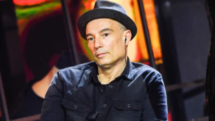 Jacek Stachursky – 30 lat na scenie i tyle samo w miłości. Żonę ukrywa jednak przed światem