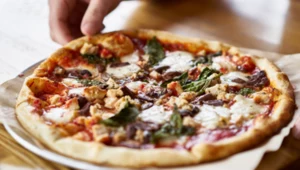 Nie taka włoska pizza, jak ją malują? Najlepszej na świecie wcale nie zjecie w Italii