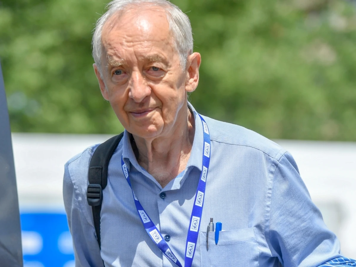 Andrzej Rosiewicz Andrzej Rosiewicz