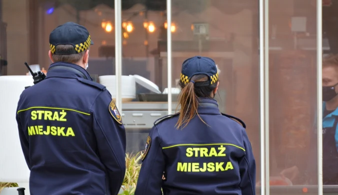 Straż Miejska prowadzi kontrole związane z wpisem do CEEB. Funkcjonariusze posiadają stosowne uprawnienia od niedawna.