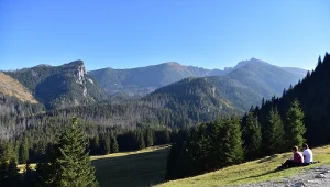 Krótka wycieczka w Tatry i imponujące schronisko. Ten szlak będzie dobry nawet dla początkujących