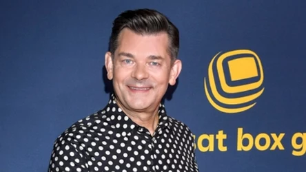Król disco polo nie napisał słów do największego hitu. Kto stoi za tym sukcesem?