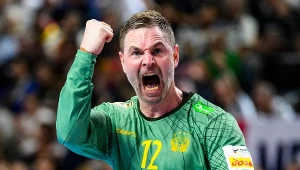 Historia pisała się w starciu Wisły z PSG. Bramka straty, koniec. Rzut karny