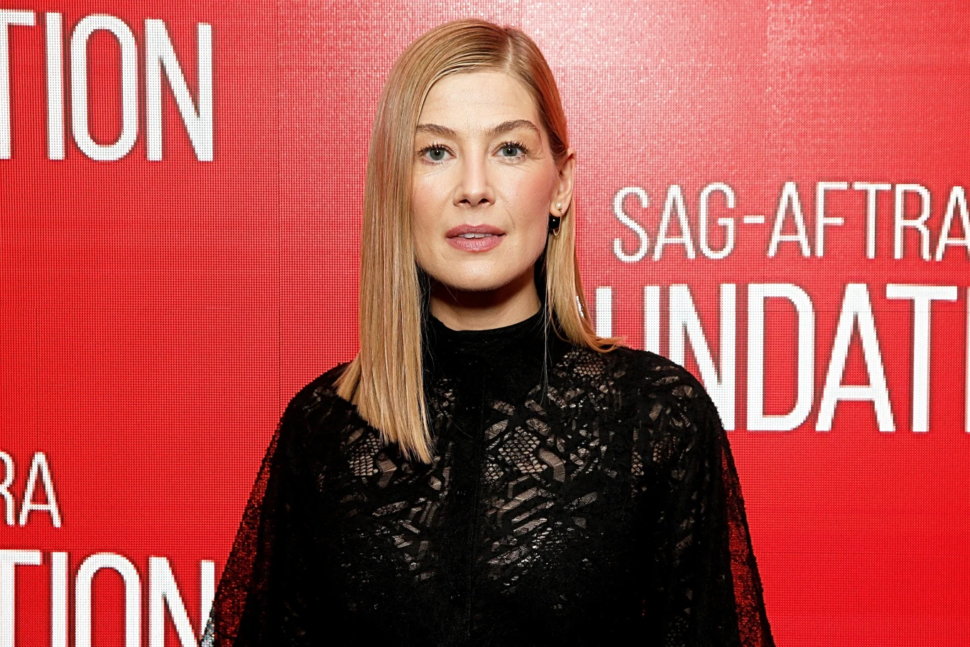 Rosamund Pike Rosamund Pike