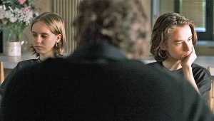 Kadr z filmu "Dla waszego dobra"