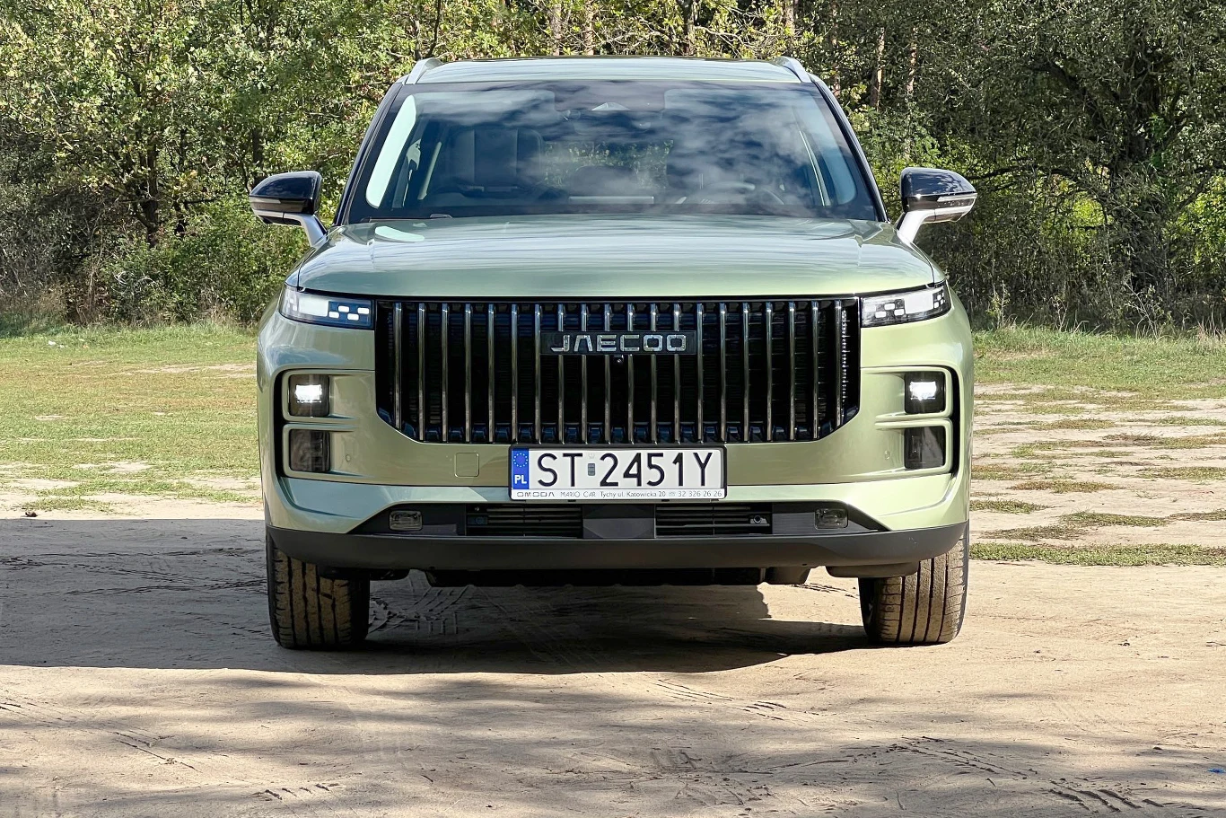 Grill symbolizuje wodospad i filozofię "From Classic, Beyond Classic". Tak przynajmniej twierdzi producent 